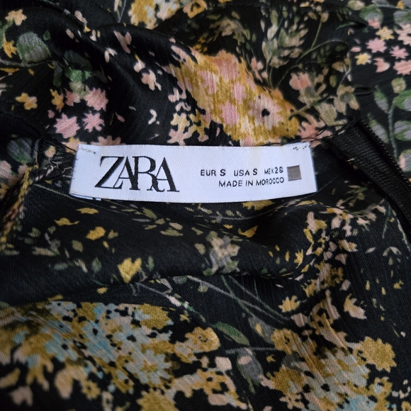 Zara Blogger FAV Floral Midi Dress high mock neck full A-line skirt curved hem S - Picture 11 of 12